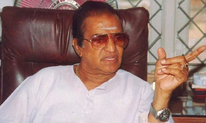 Sr Ntr Fight For Cigarettes During Gudi Gantalu Movie Shooting Sr Ntr Fight For Cigarettes During Gudi Gantalu Movie Shooting-TeluguStop.com