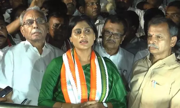  Ys Sharmila Sensational Comments I Joined Congress Party For Father Ambitions De-TeluguStop.com