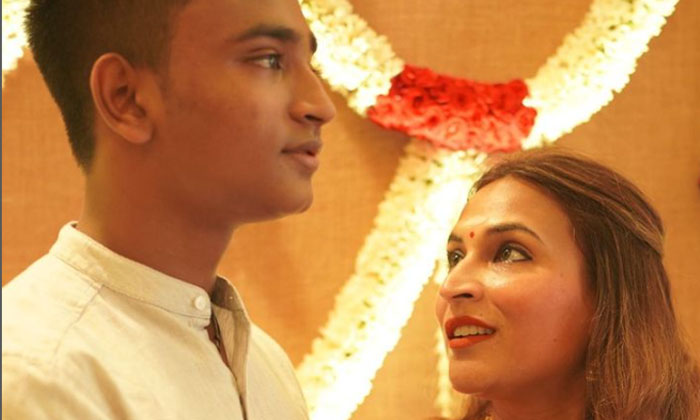  Yatra Raja Looks Like His Grandfather Rajinikanth-TeluguStop.com