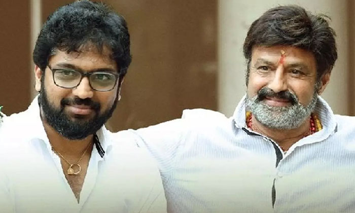  Balakrishna Following Chiranjeevi In That Matter Details Here Goes Viral In Soci-TeluguStop.com