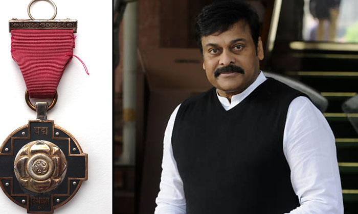  Megastar Chiranjeevi Reacts His Padma Vibhushan Award-TeluguStop.com