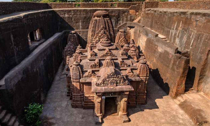  Do You Know About Dharmrajeshwar Temple Built Underground Details, Dharmrajeshw-TeluguStop.com