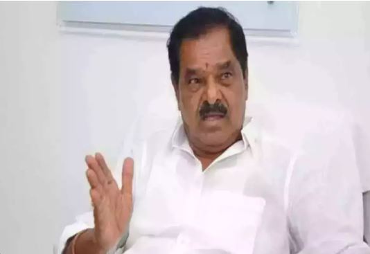  The Politics Of The Group Is Not Known..: Deputy Cm Narayana Swamy-TeluguStop.com