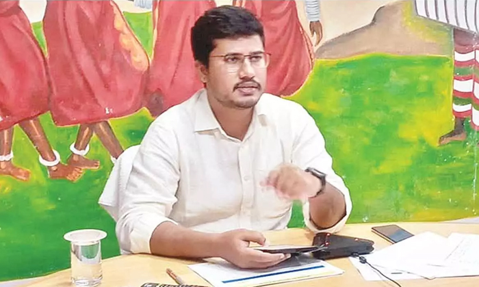 Telugu Anganwadi, Iasanganwadi, Rampachodavaram, Shrusti Ganore, Suraj Ganore-In