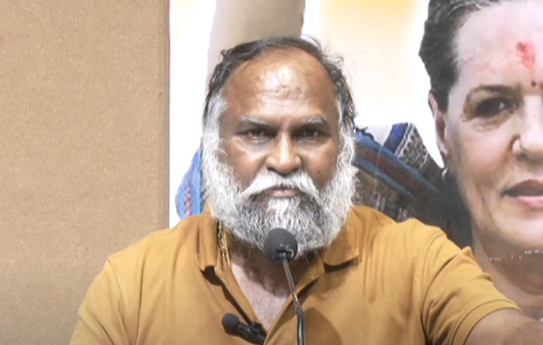  Cm Revanth Laid Special Emphasis On Six Guarantees..: Jaggareddy-TeluguStop.com