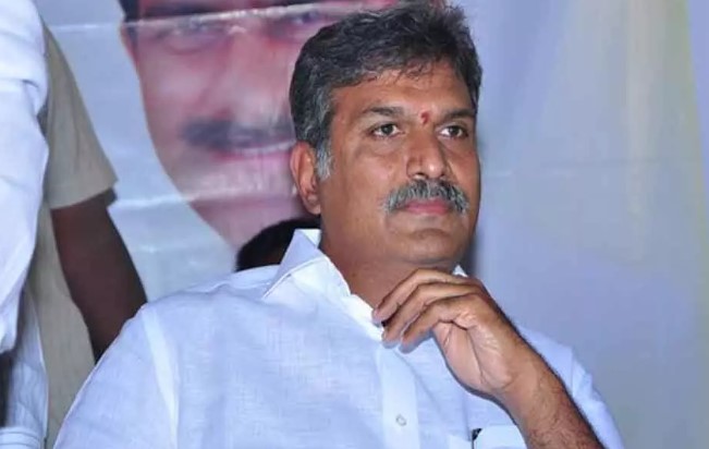  Soon To Resign From The Post And The Party..: Mp Keshineni Nani-TeluguStop.com