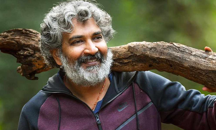  This Is What Director Rajamouli Doing His Hundred Crores Of Rupees-TeluguStop.com