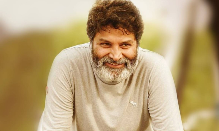  Reason Behind Trivikram Not Doing Pan India Film,trivikram Srinivas,pan India Mo-TeluguStop.com