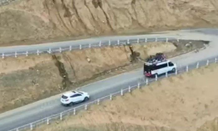  There Is A Road With 600 Turns In China You Will Be Shocked If You See The Video-TeluguStop.com