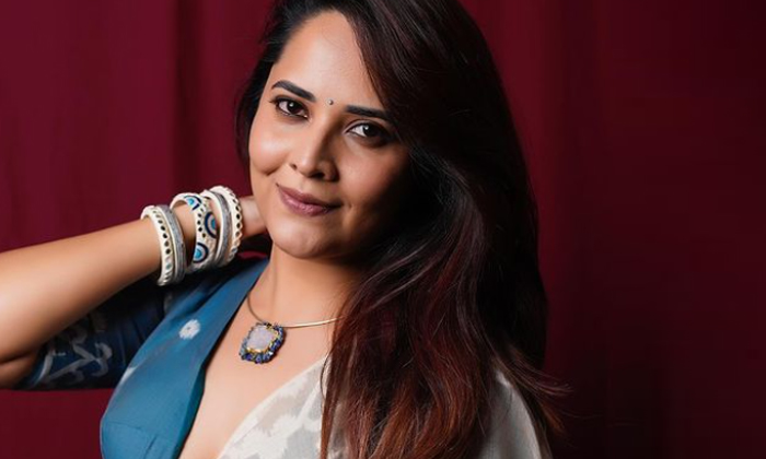  Anasuya Latest Comments Goes Viral-TeluguStop.com