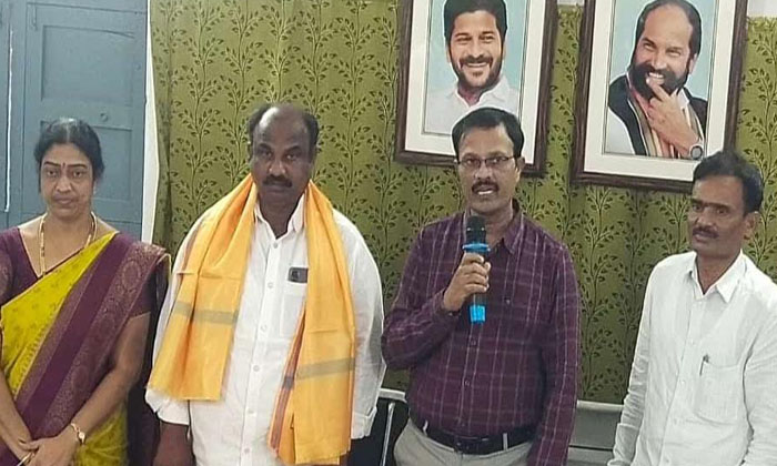  Bachalakuri Prakash As Municipal Chairman Of Nereducharla...!-TeluguStop.com