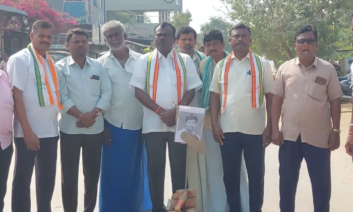  Congress Party Leaders Comments On Balka Suman ,balka Suman, Cm Revanth Reddy,-TeluguStop.com