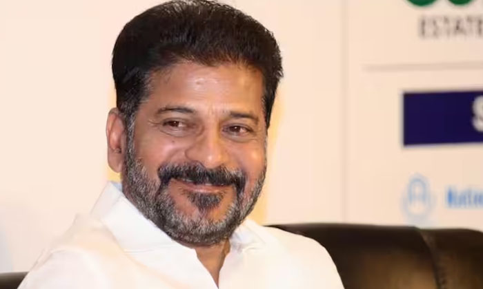  Cm Revanth Reddy Serious Comments On Brs In Chevella Sabha-TeluguStop.com