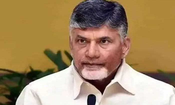  Chandrababu Sensational Remarks In Tadepalligudem Sabha Shakes Tadepalli Palace-TeluguStop.com