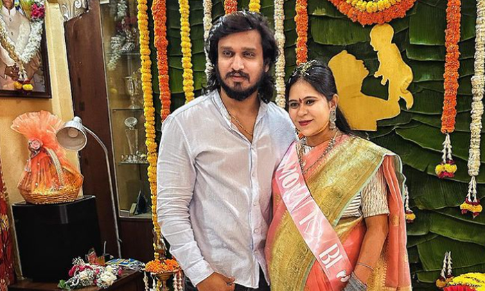  Hero Nikhil Blessed Baby Boy Photo Goes Viral-TeluguStop.com