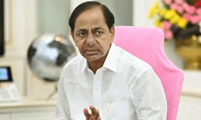  Kcr : రేపు తెలంగాణభవన్ కు కేసీఆర-TeluguStop.com