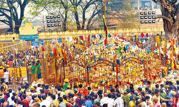  Arrangements For The Medaram Fair In Telangana Are In Full Swing ,medaram Jatara-TeluguStop.com