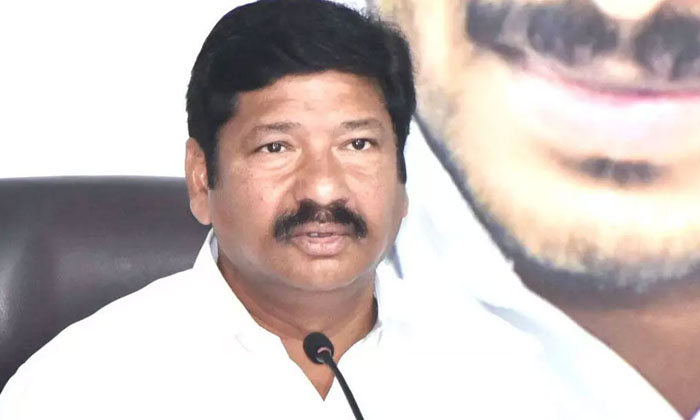  Minister Jogi Ramesh : జగన్ లోకల్ అంటూ మంత్ర-TeluguStop.com