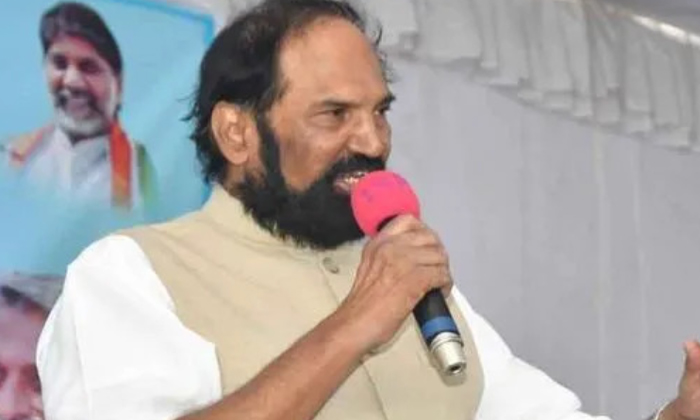  Minister Uttam Kumar Reddy Serious Comments On Cm Jagan And Kcr-TeluguStop.com