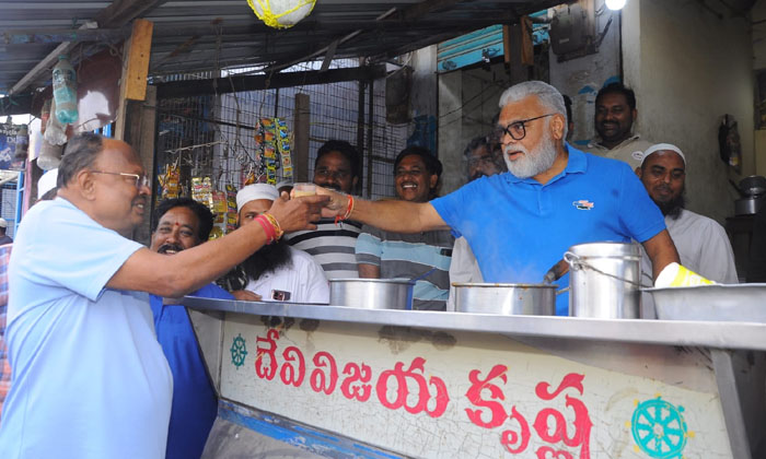  Minister Ambati Rambabu Incarnated As A Tea Master ,palnadu District, Minister A-TeluguStop.com