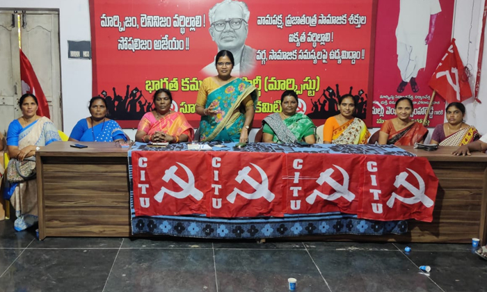  Promises Given To Anganwadis Should Be Implemented P Jayalakshmi, Anganwadis ,-TeluguStop.com