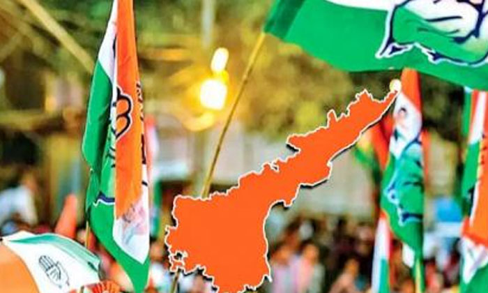 Tirupati Meeting : తిరుపతి సభలో ప్రత్యేక Tirupati Meeting : తిరుపతి సభలో ప్రత్యేక -TeluguStop.com