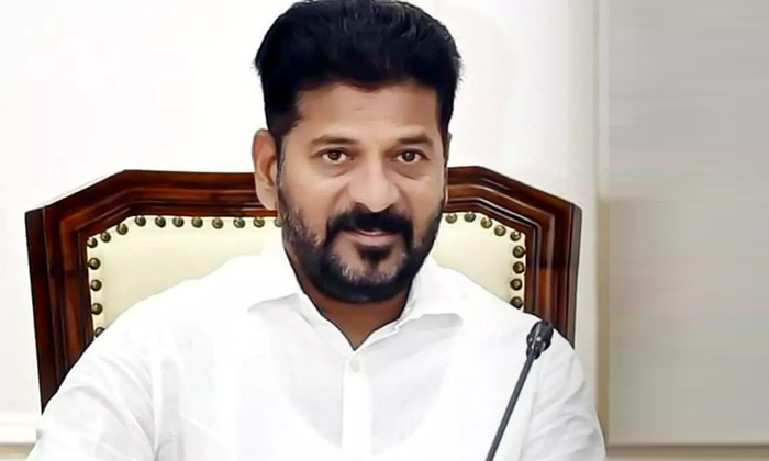  Telangana Cm Revanth Reddy Gave Appointment Letters To Police Constables-TeluguStop.com