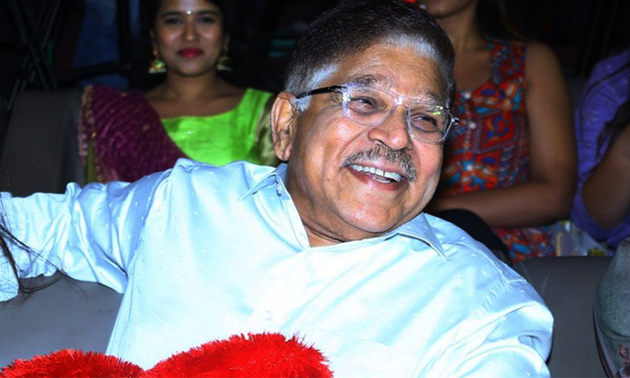 Telugu Allu Aravind, Allu Arjun, Bhagavadgeetha, Chiranjeevi, Geetha, Geetha Sto