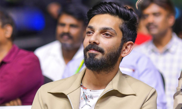  Why Anirudh Not Able To Listen Story-TeluguStop.com