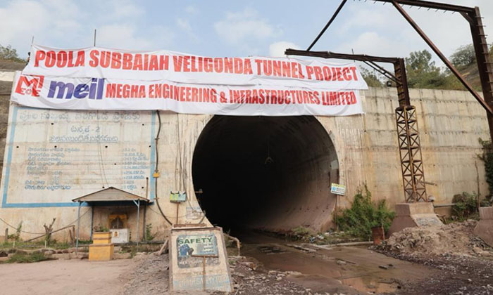  Cm Jagans Visit To Prakasam District Start Of Veligonda Second Tunnel-TeluguStop.com