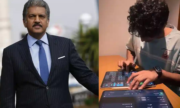  Musician Mahesh Raghavan Plays Sitar Tune On Ipad Viral Video-TeluguStop.com