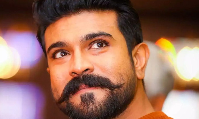  As Good As Ram Charan Is Did He Do So Much For His Friend-Ram Charan : రా�-TeluguStop.com