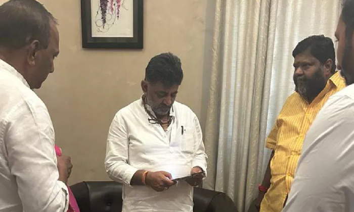  Brs Former Minister Malla Reddy : కాంగ్రెస్ పార్టీ-TeluguStop.com
