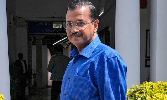  Kejriwal Will Continue As Delhi Cm Aap Leader Saurabh Bharadwaj-TeluguStop.com