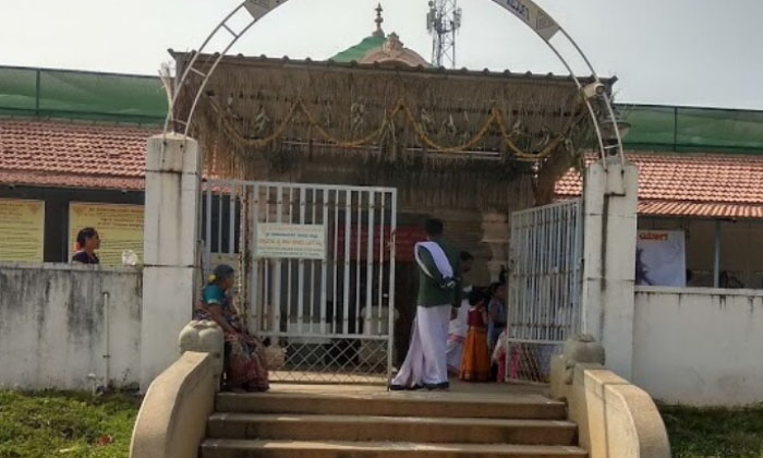 Shiv Panchayat Kshetram : పంచాయతీల పుణ్యక్షే Shiv Panchayat Kshetram : పంచాయతీల పుణ్యక్షే-TeluguStop.com