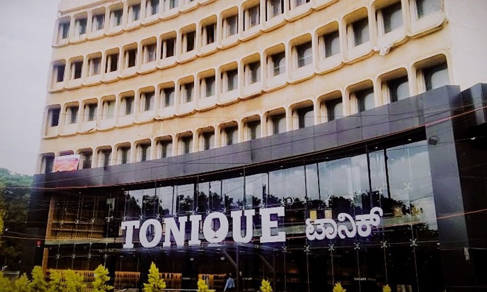  Tonique Elite Wine Shop : టానిక్ ఎలైట్ వైన్ షా-TeluguStop.com