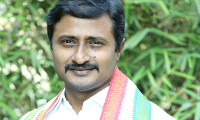  Kunduru Raghuveer Reddy Elected As The Nalgonda Congress Mp Candidate-TeluguStop.com