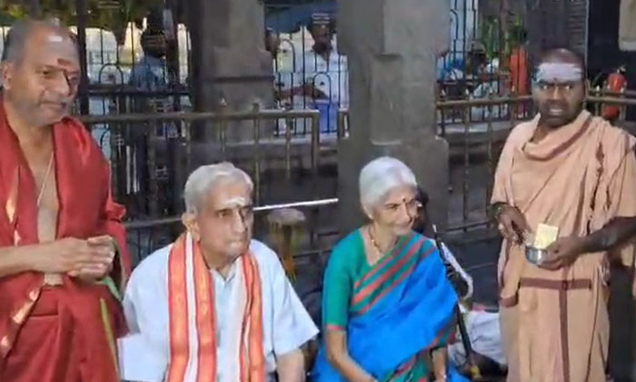  Devotees Flock Toamaralingeswara Swamy Temple In Amaravati Maha Shivratri ,vas-TeluguStop.com