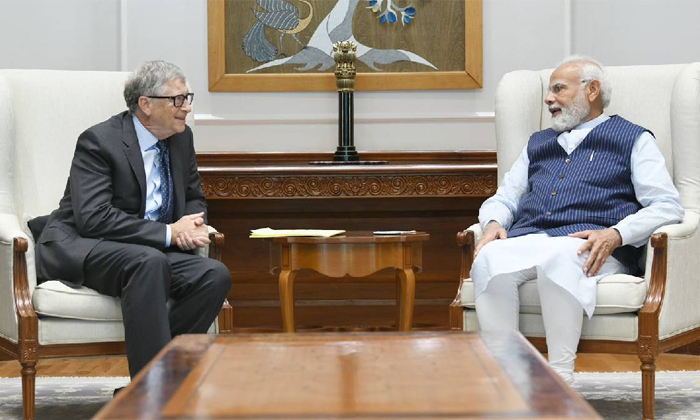  Praise For The Progress In The Digital Sector Prime Minister Modi Bill Gates Di-TeluguStop.com