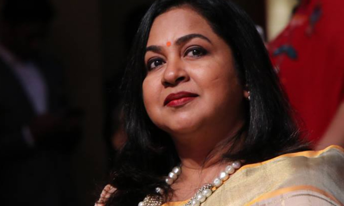  Radhika Sharat Kumar Loans And Assets Value Details Here Goes Viral In Social M-TeluguStop.com