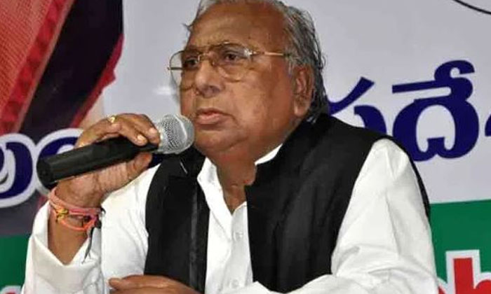  Vh Allegations Against Telangana Deputy Cm Bhatti-TeluguStop.com