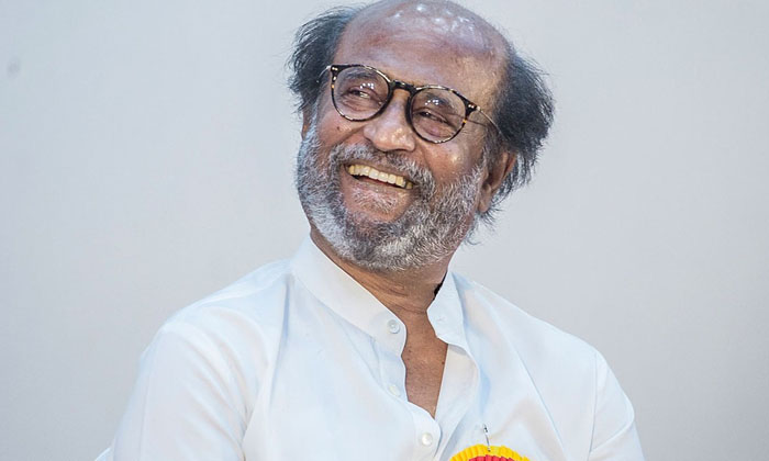  Why Did Rajinikanth Reject That Super Hit Movie-Rajinikanth: రజినీక-TeluguStop.com