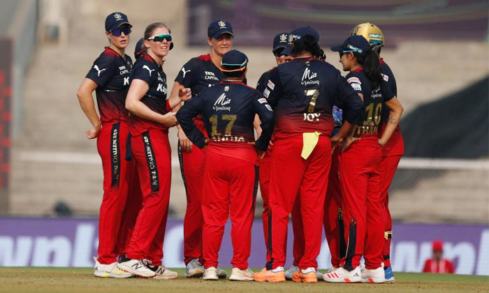  Womens Premier League 2024 Mumbai Indians Vs Royal Challengers Bengaluru Match-TeluguStop.com