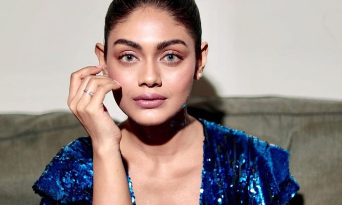  Bigg Boss Beauty Sreejita De Shares Shocking Casting Couch Experience-TeluguStop.com