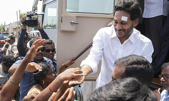  'memantha Siddam' Public Meeting In Akkavaram ,ap Cm Jagan, Akkavaram , Tekka-TeluguStop.com