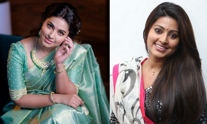  Actress Sneha Appeal Without Exposing In Sri Ramadasu Movie Details, Actress Sne-TeluguStop.com