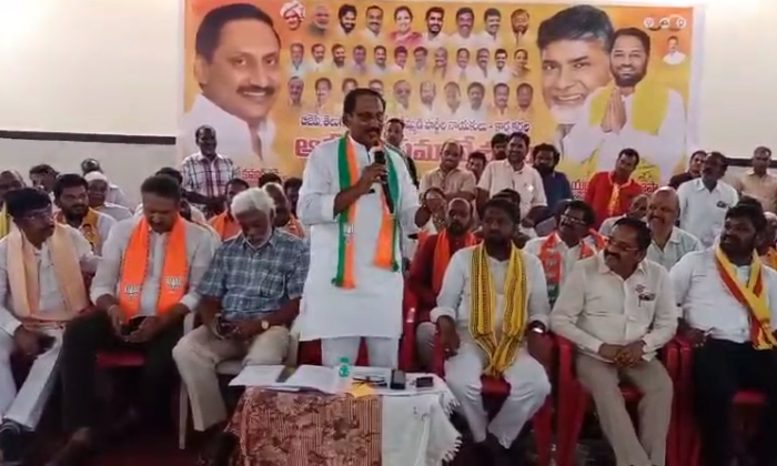  Bjp Is Not Against Minorities Former Chief Minister Nallari Kiran Kumar Reddy, B-TeluguStop.com