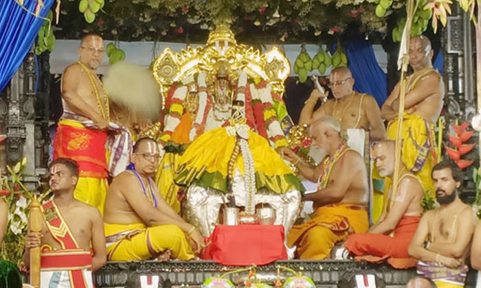  Sri Rama Kalyana Mahotsavam Is Celebrated In Bhadrachalam  , Badrachalamtemple ,-TeluguStop.com