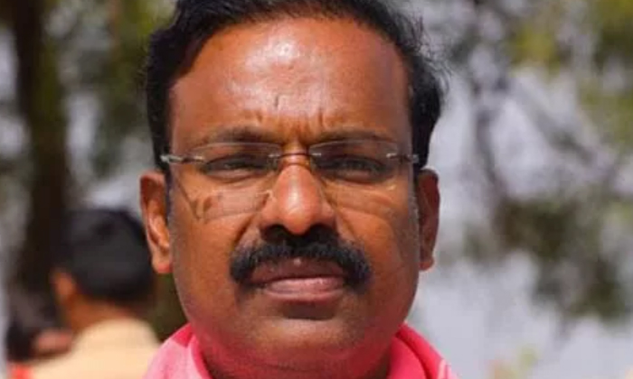  Congress Sitting Mp Venkatesh Netha Joins Bjp, Venkatesh Netha ,bjp,brs,congress-TeluguStop.com