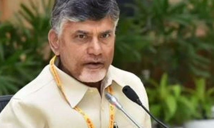  Fake Propaganda Should Be Reversed Chandrababu, Chandrababu, Ycp, Volunteers, Td-TeluguStop.com